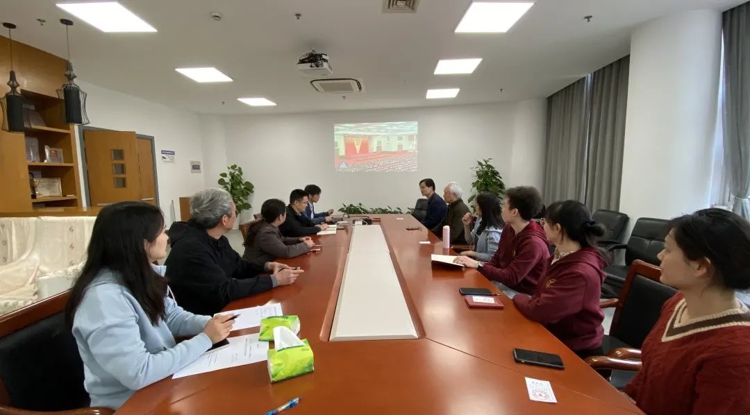 1637579440933075162.jpg 4.jpg