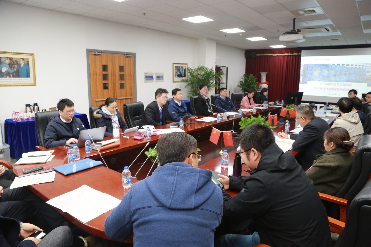 1641893758401065091.jpg 2.jpg