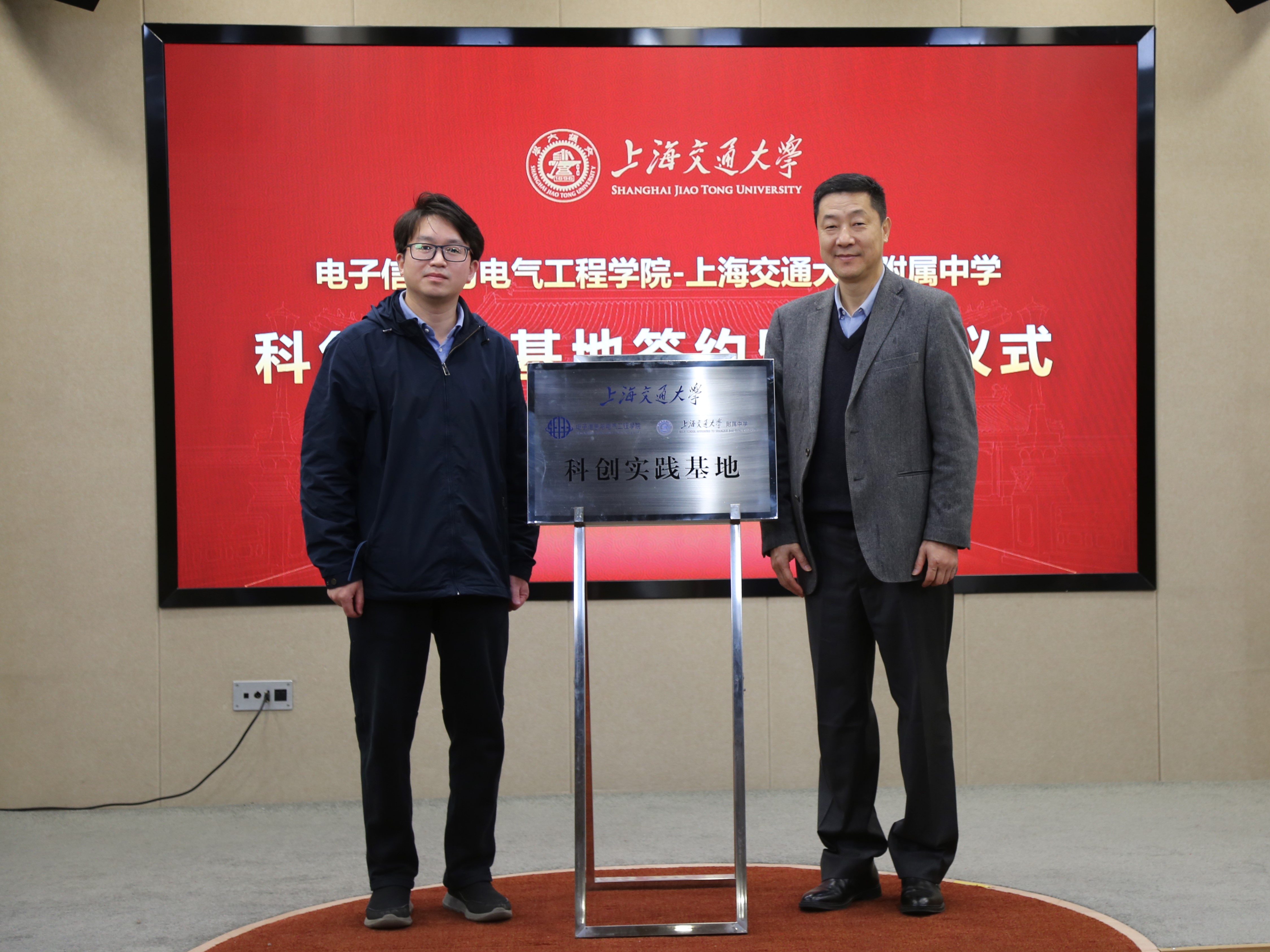 1673850226261462.jpg 1673850226261462.jpg