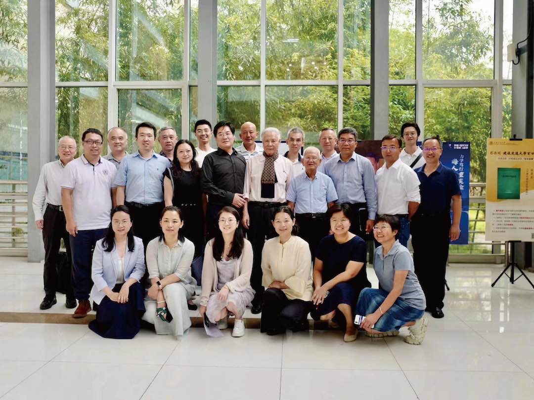 图22活动现场.jpg 图22活动现场.jpg