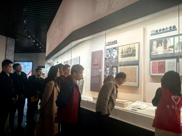 图片2.png 图片2.png